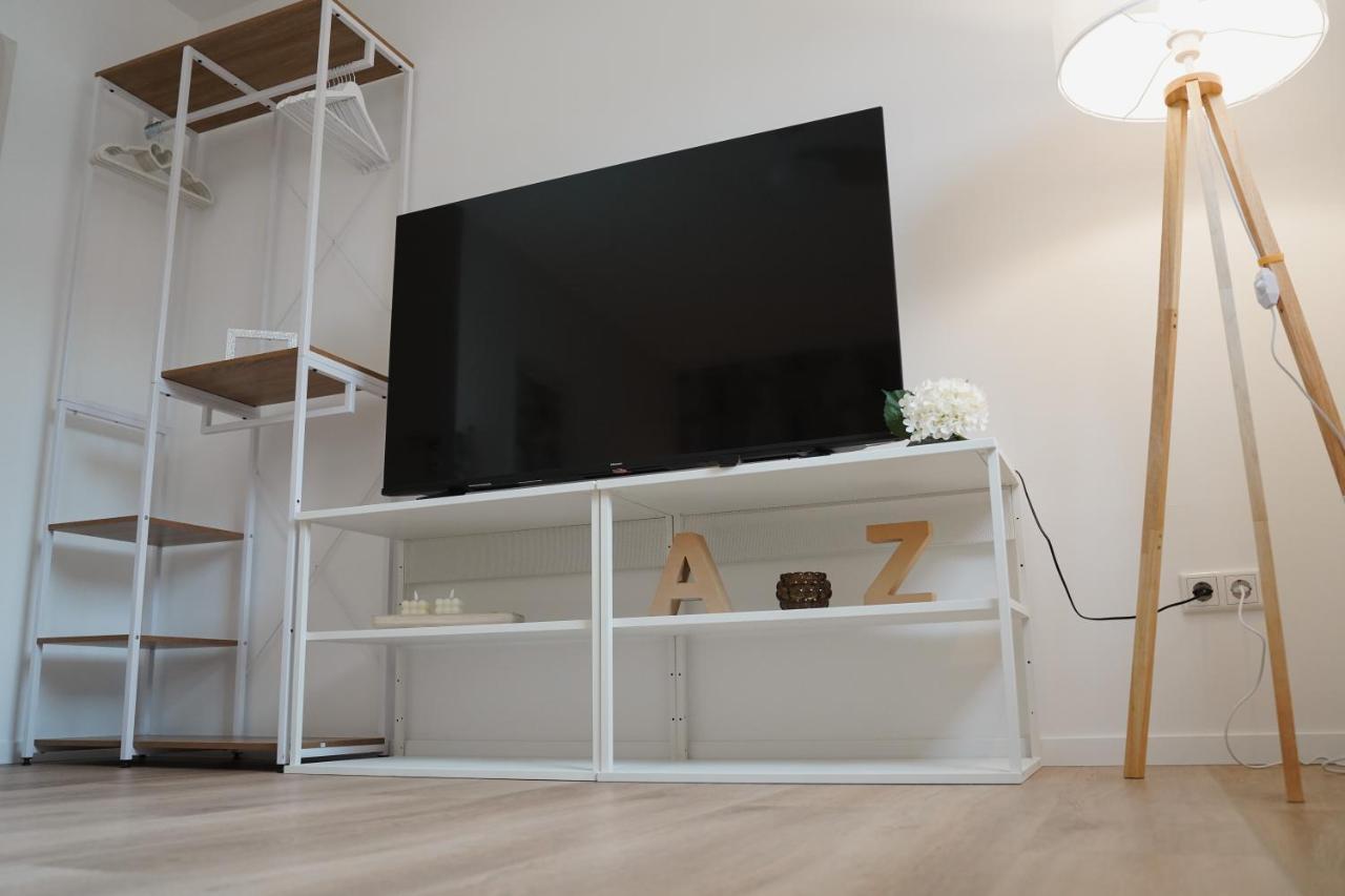 Kamin, Parkplatz, Balkon, Stilvolles Zuhause,Grosszuegig Apartment Paderborn Ngoại thất bức ảnh