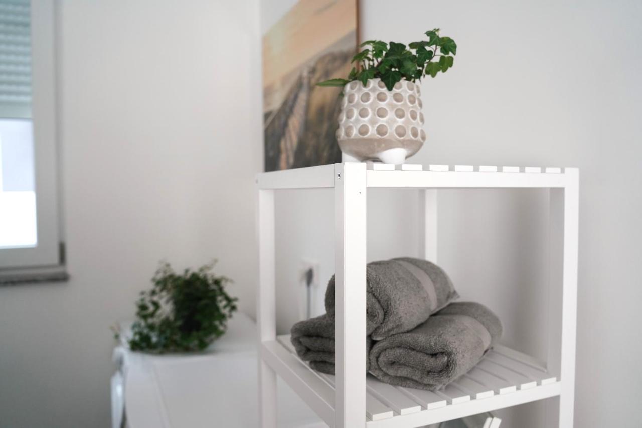 Kamin, Parkplatz, Balkon, Stilvolles Zuhause,Grosszuegig Apartment Paderborn Ngoại thất bức ảnh