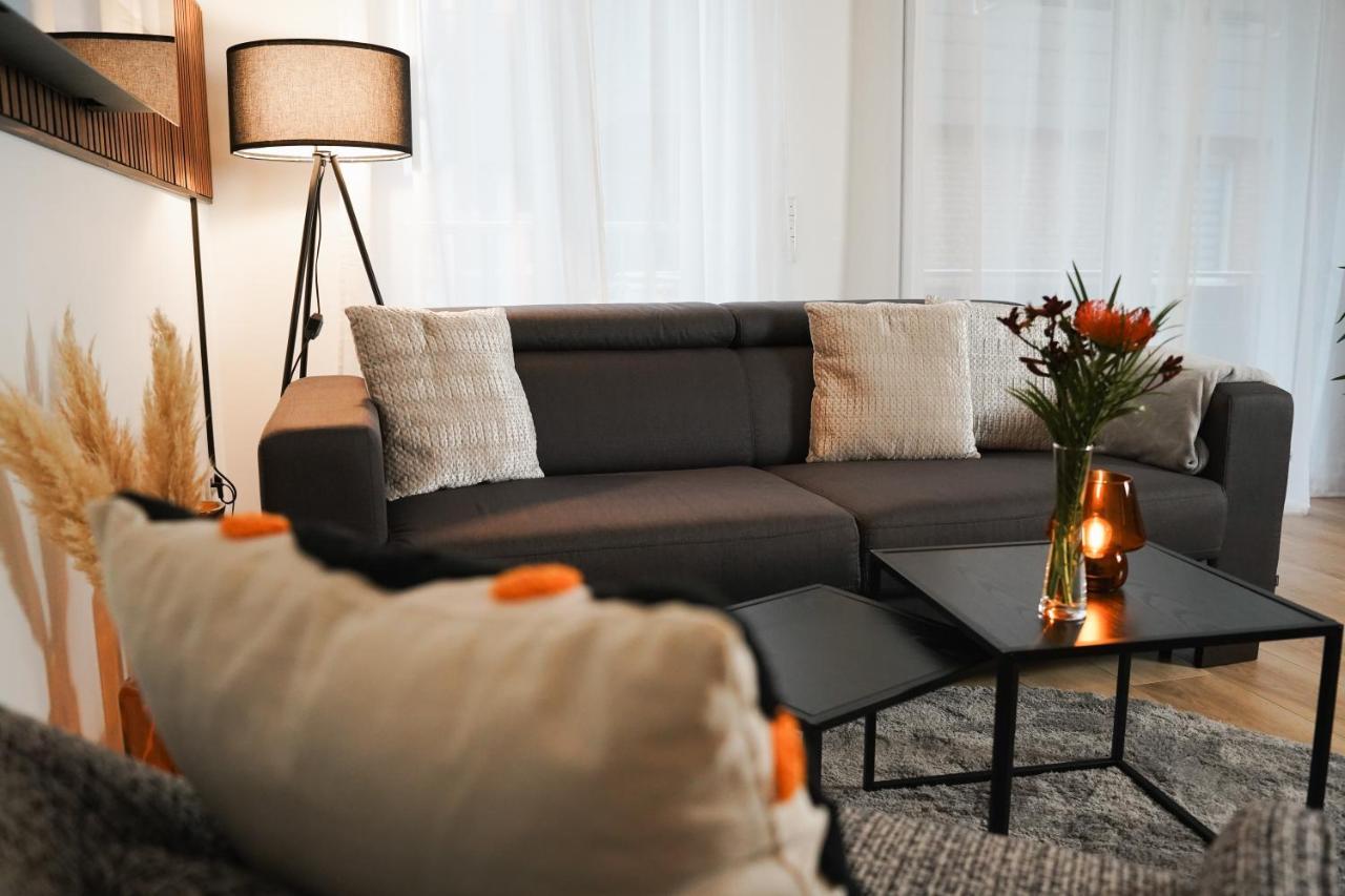 Kamin, Parkplatz, Balkon, Stilvolles Zuhause,Grosszuegig Apartment Paderborn Ngoại thất bức ảnh